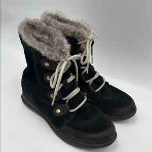 Sorel Explorer Joan Black Suede Lace Up Winter Boots with Faux Fur Size 7